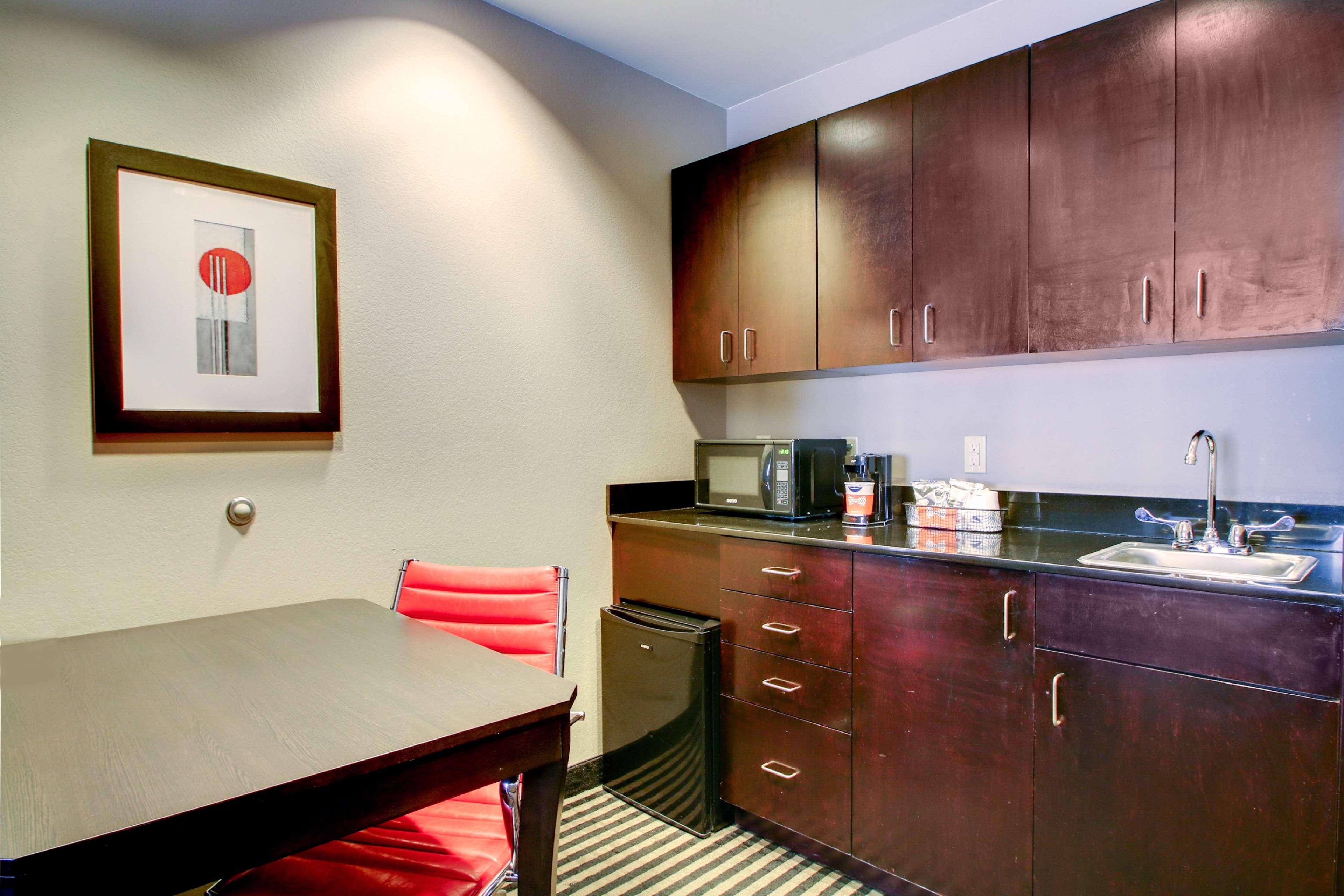 Hampton Inn Birmingham/Leeds Eksteriør bilde