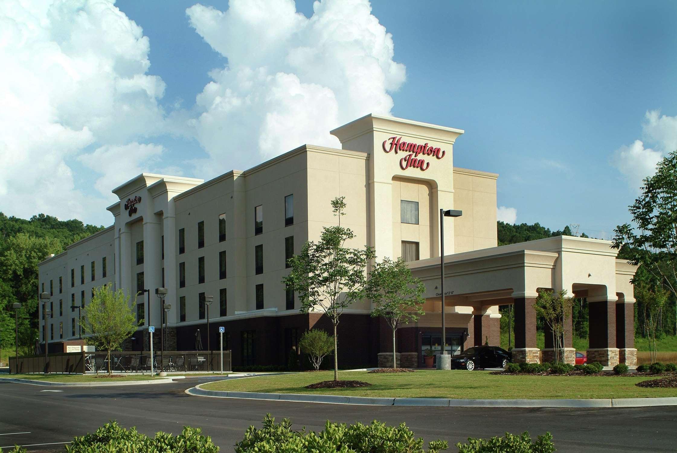 Hampton Inn Birmingham/Leeds Eksteriør bilde